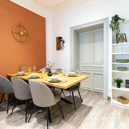 Familienfreundliche Stadt-Oase Mit Arbeitsplatz - Bahnhofsnah, 2 Schlafzimmer, 76Qm & Gratis Kaffee- Und Teeangebot Chemnitz Exterior photo