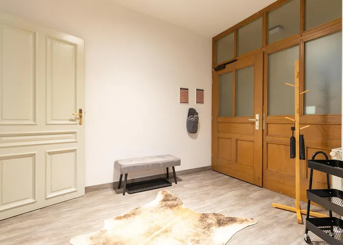 Familienfreundliche Stadt-Oase Mit Arbeitsplatz - Bahnhofsnah, 2 Schlafzimmer, 76Qm & Gratis Kaffee- Und Teeangebot
