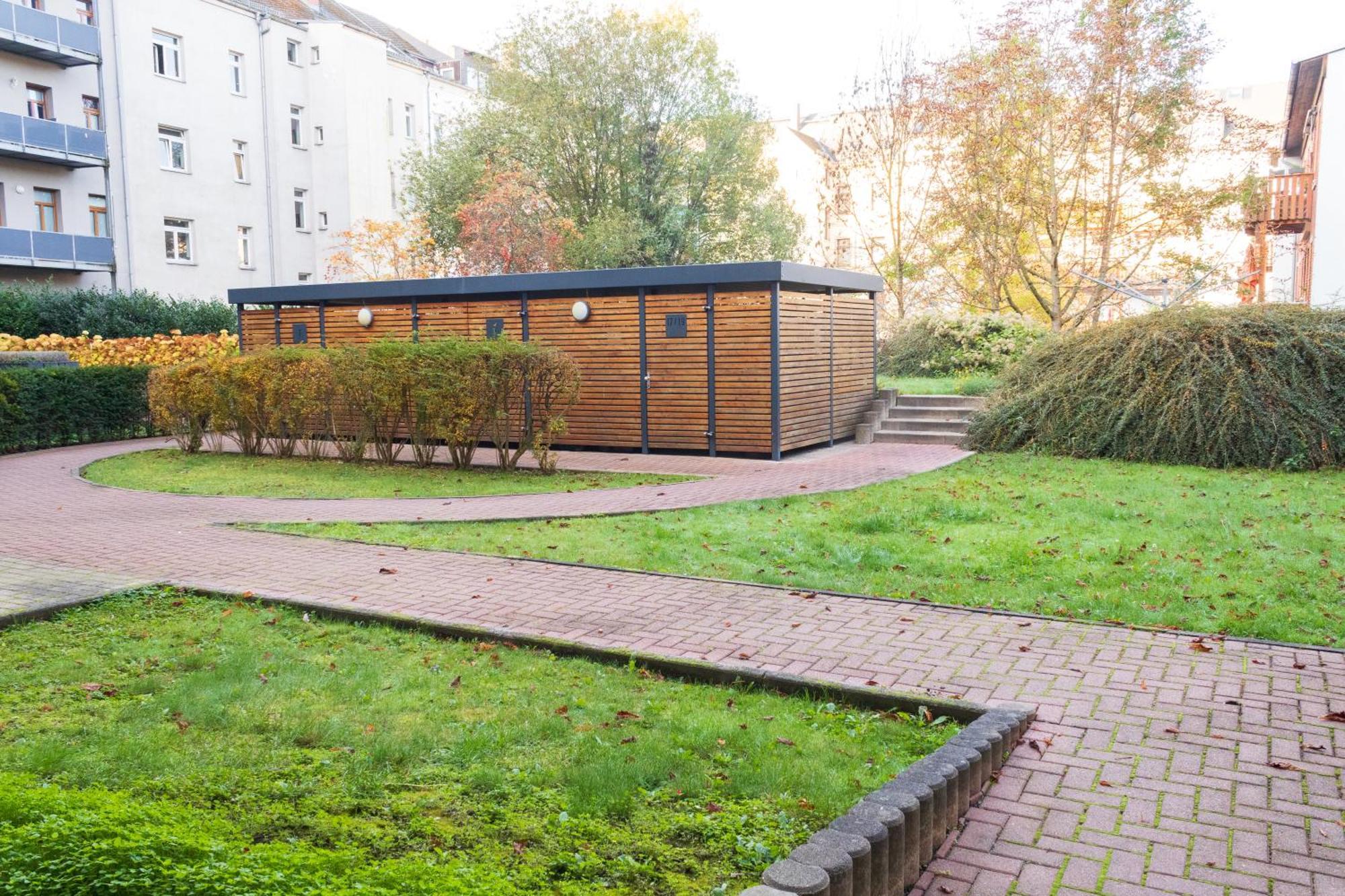 Familienfreundliche Stadt-oase Mit Arbeitsplatz - Bahnhofsnah, 2 Schlafzimmer, 76qm & Gratis Kaffee- Und Teeangebot Apartment Chemnitz